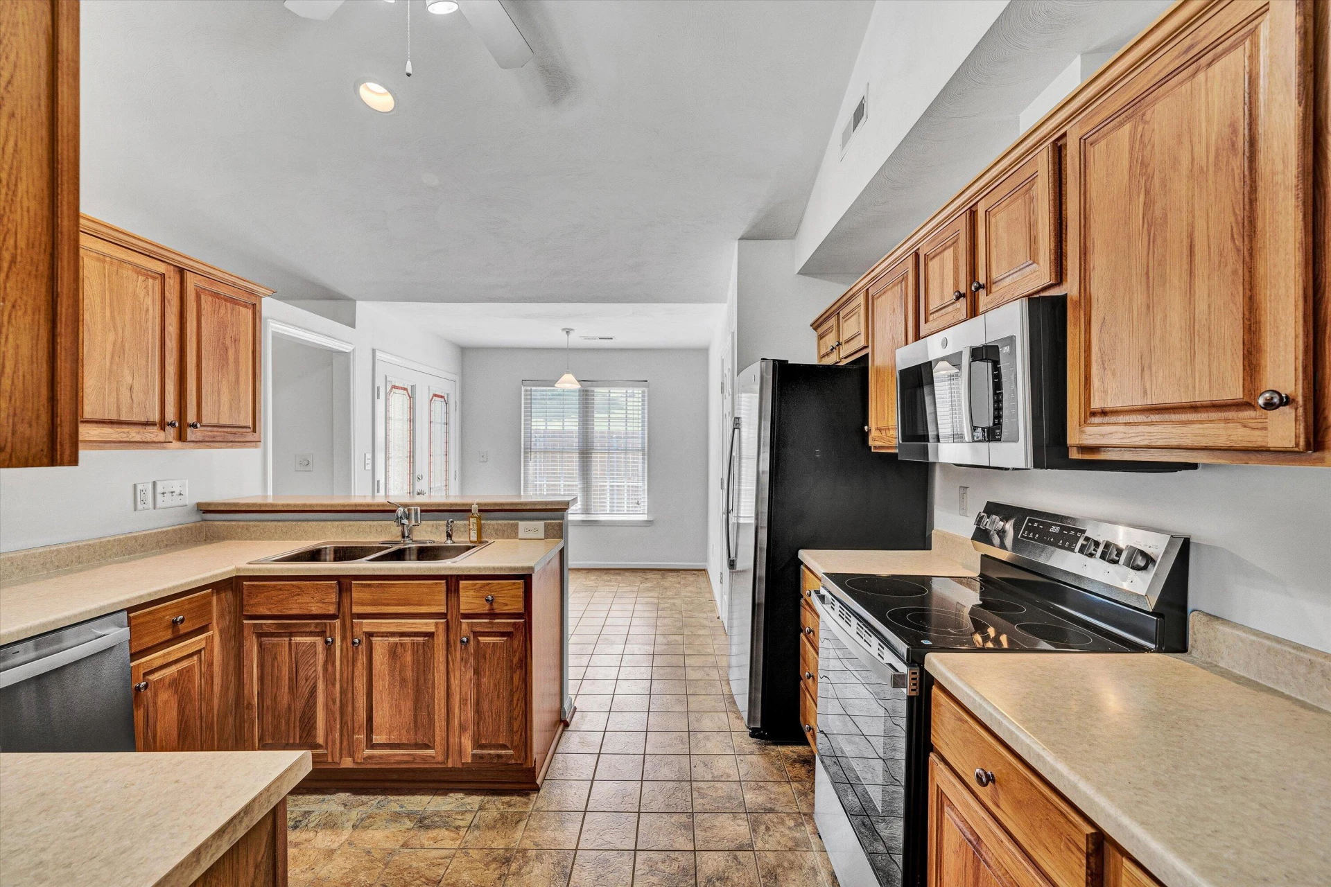 162 Laurel Ridge DR - Photo 7