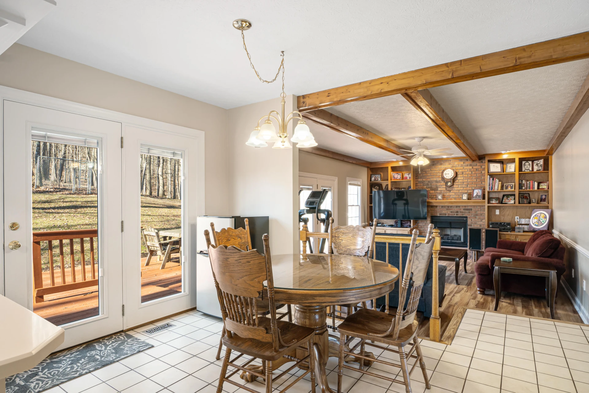 555 Quailwood DR - Photo 17