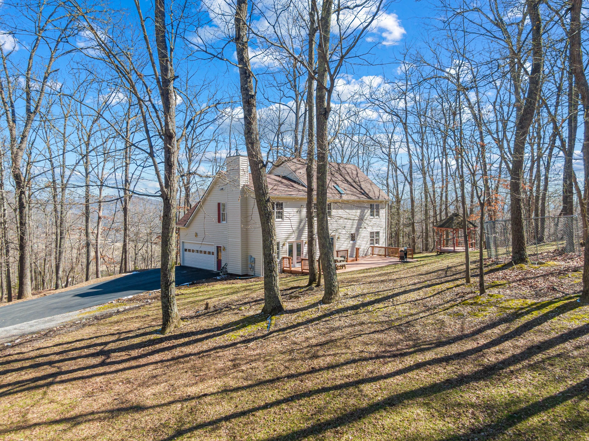 555 Quailwood DR - Photo 52