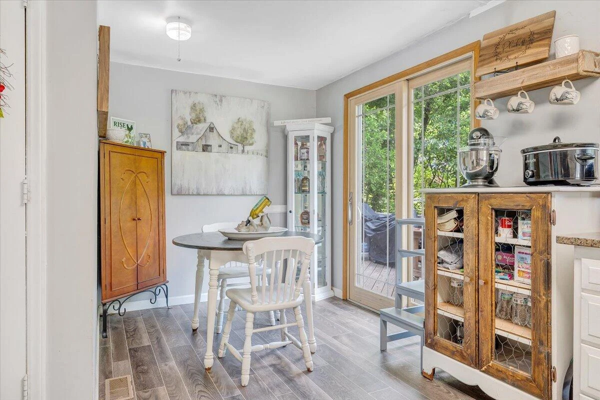 3502 Yellow Mountain RD - Photo 11