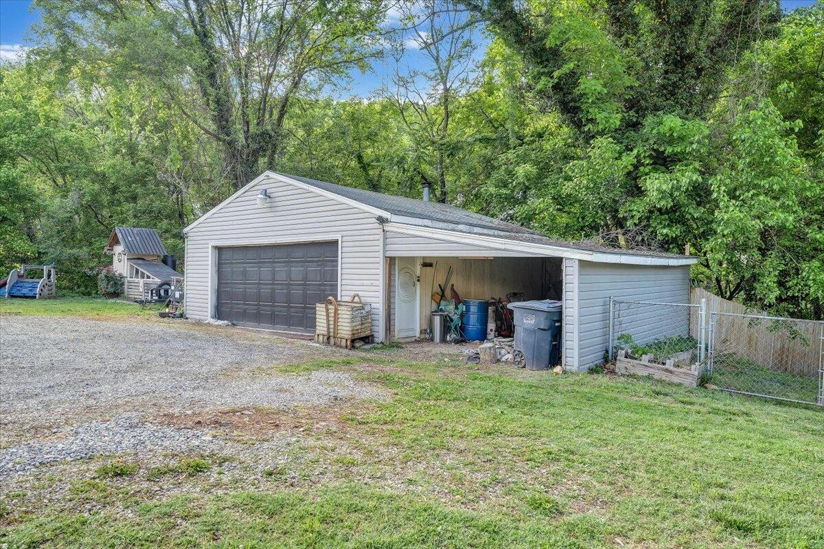 3502 Yellow Mountain RD - Photo 28