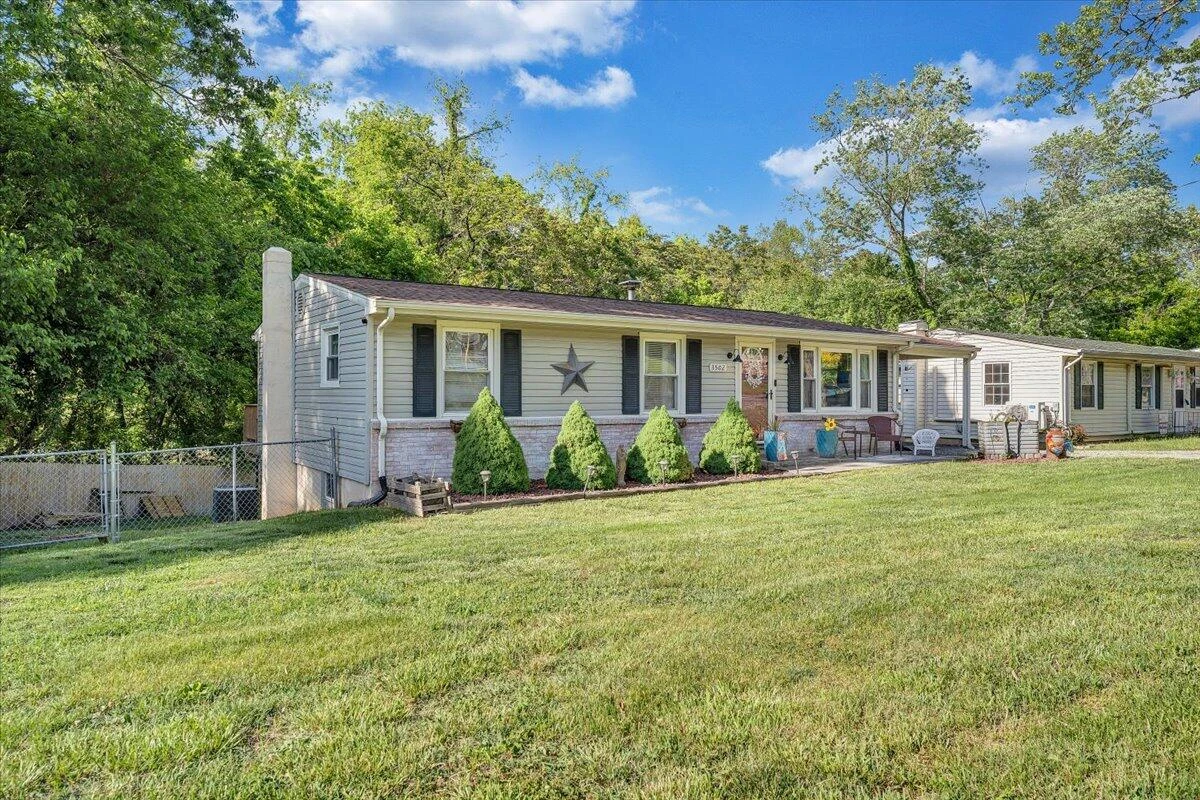 3502 Yellow Mountain RD - Photo 3