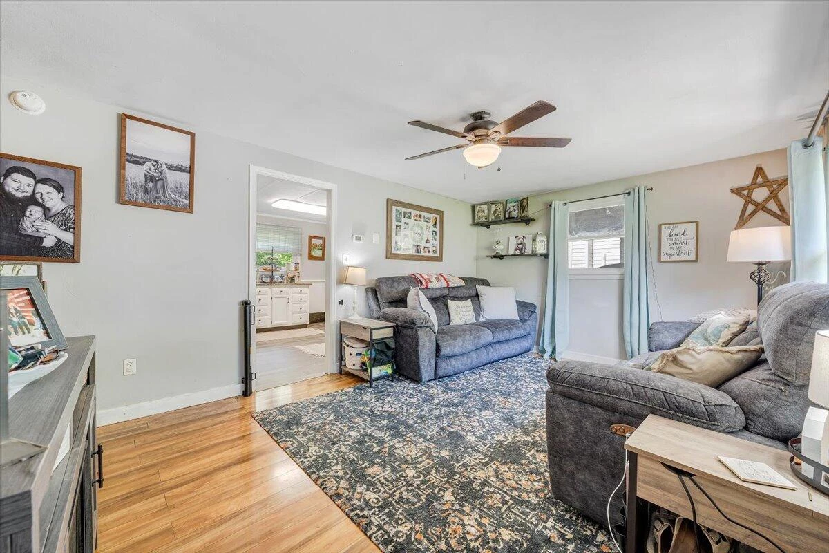 3502 Yellow Mountain RD - Photo 5