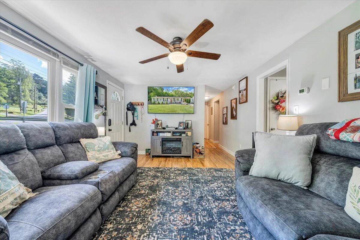 3502 Yellow Mountain RD - Photo 6