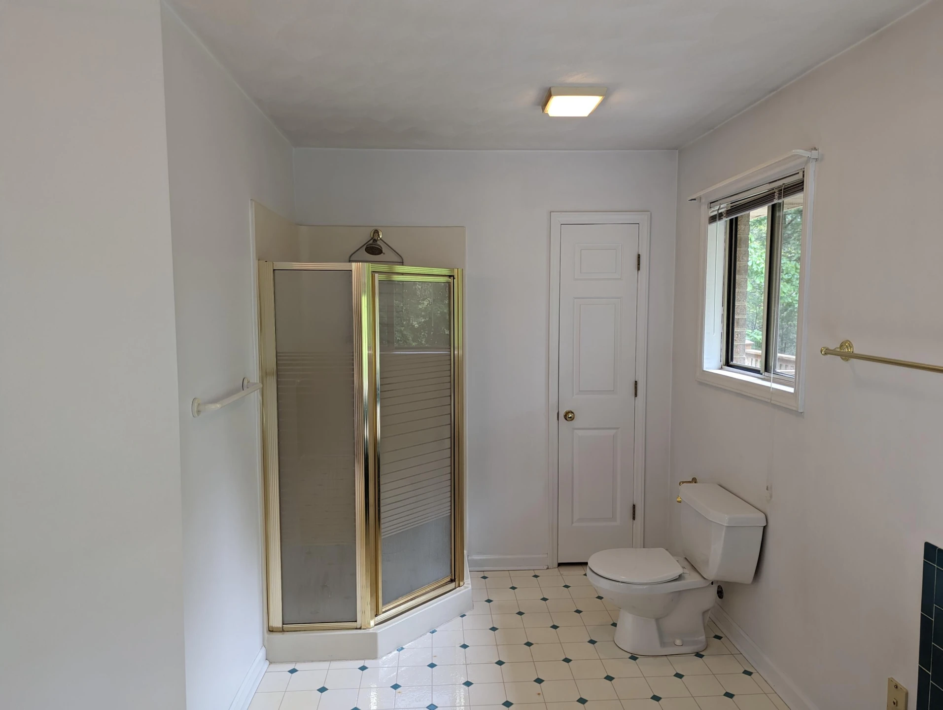 51 Crestwood CIR - Photo 17