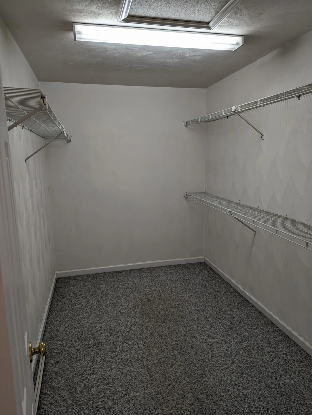 51 Crestwood CIR - Photo 18