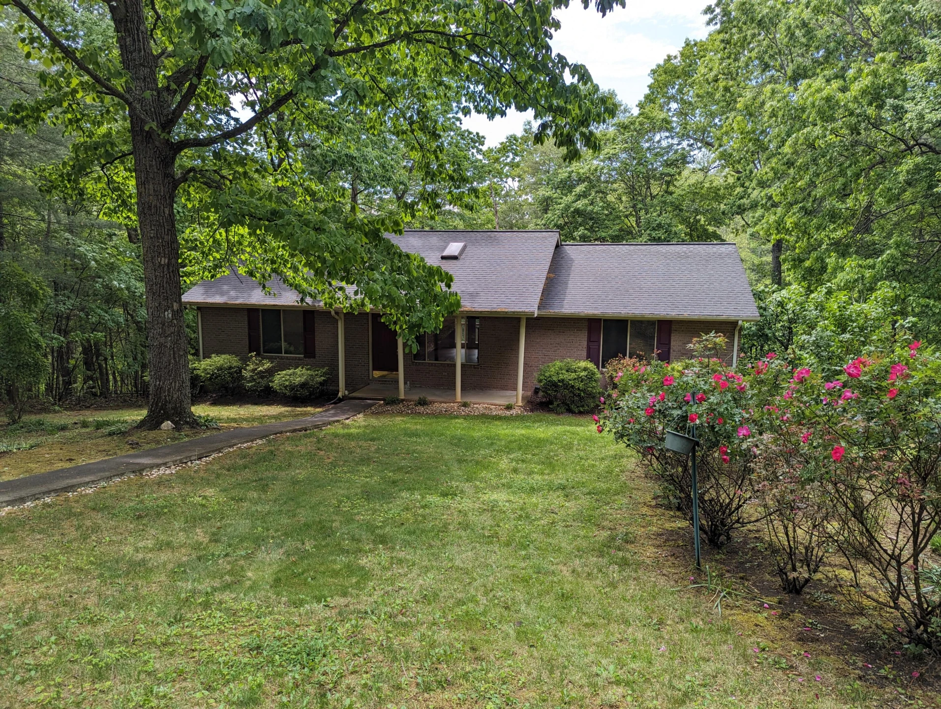 51 Crestwood CIR - Photo 44