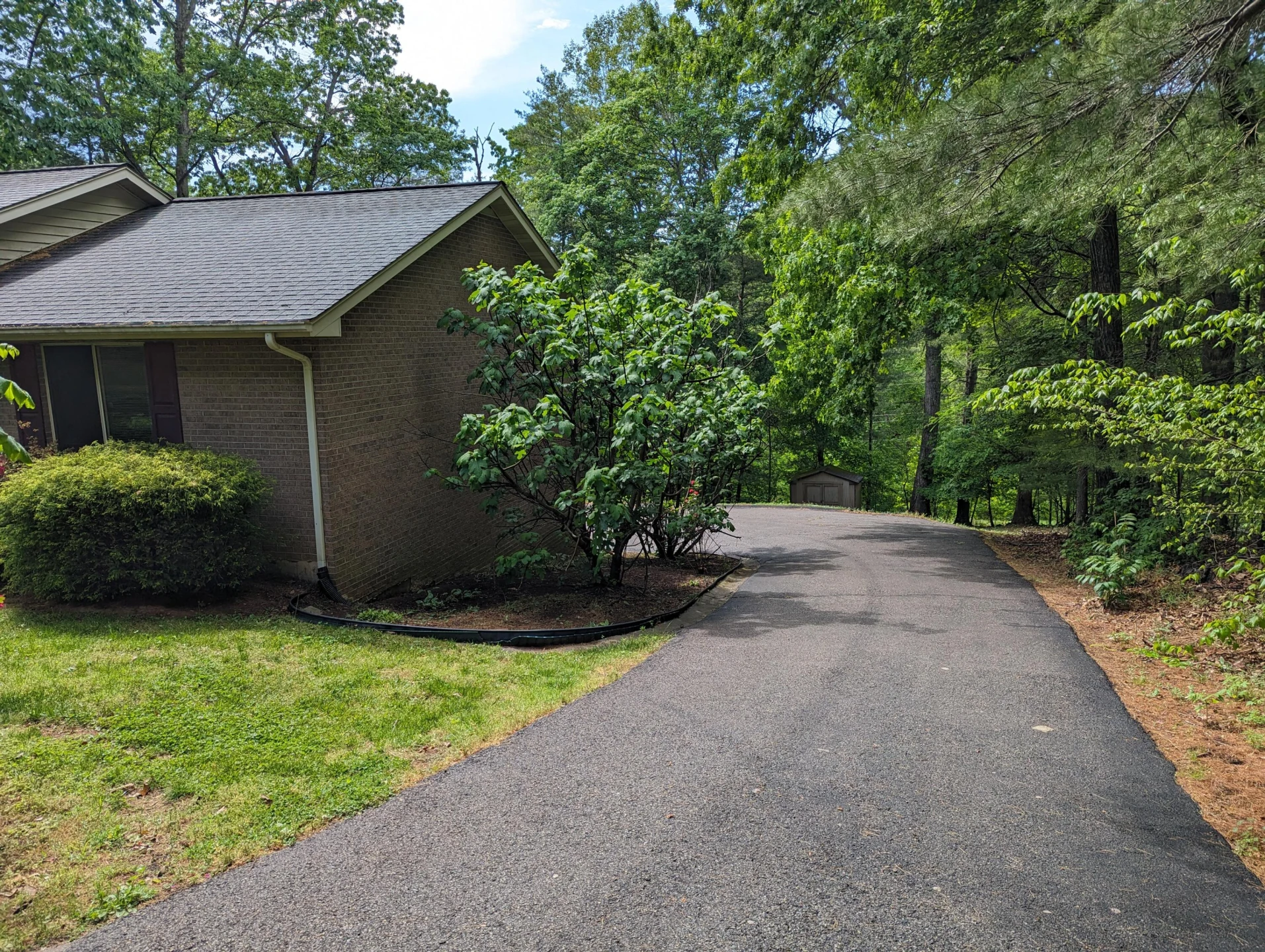 51 Crestwood CIR - Photo 46