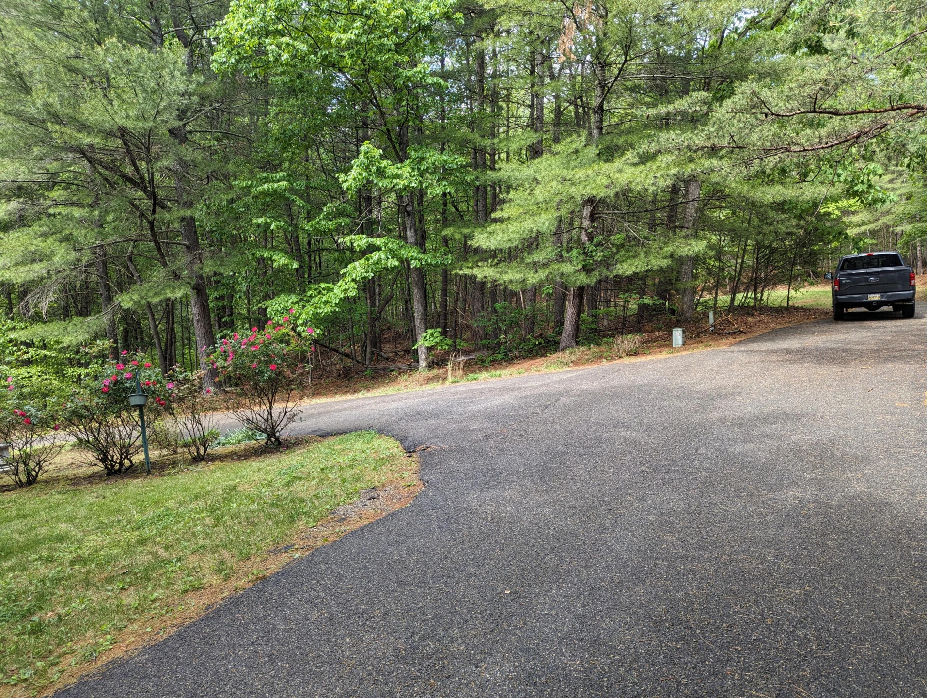 51 Crestwood CIR - Photo 52