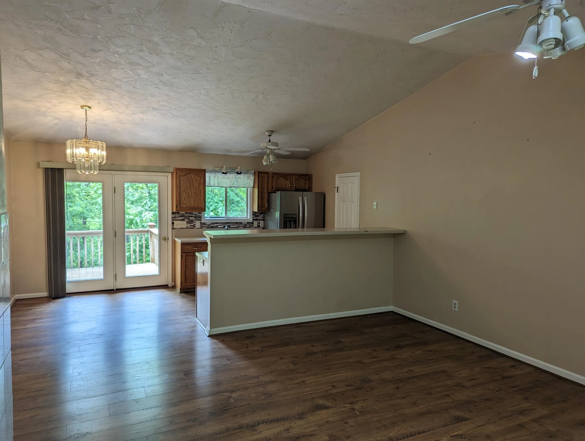 51 Crestwood CIR - Photo 6