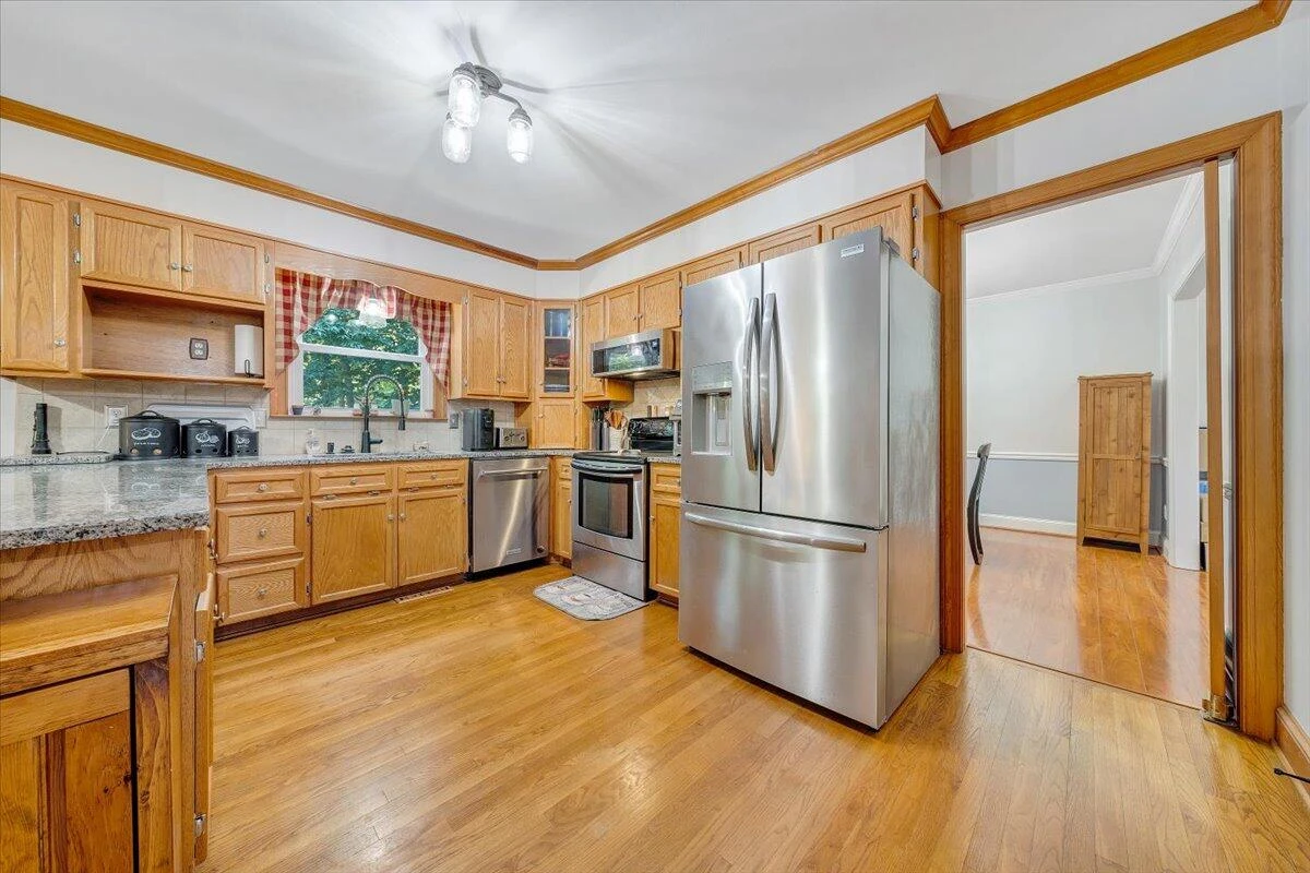 133 Breezewood RD - Photo 12
