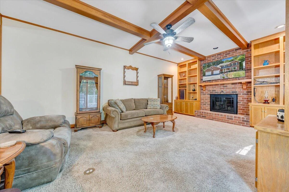 133 Breezewood RD - Photo 19