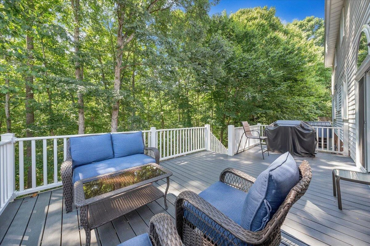 133 Breezewood RD - Photo 22