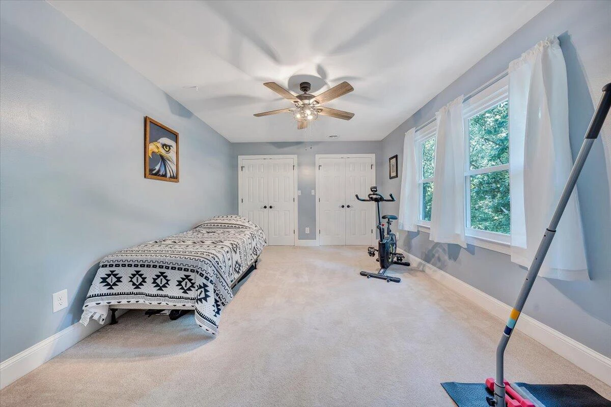 133 Breezewood RD - Photo 33
