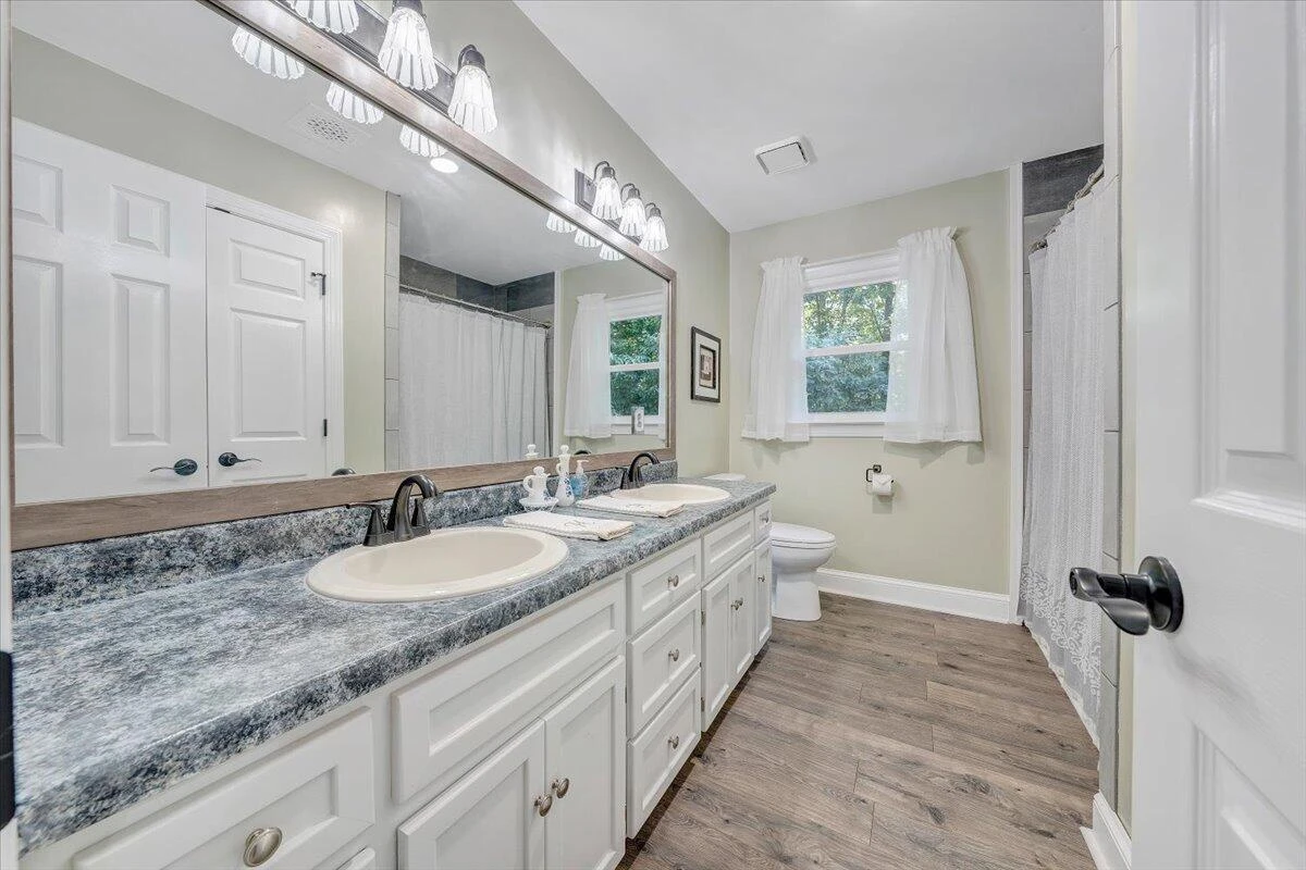 133 Breezewood RD - Photo 34