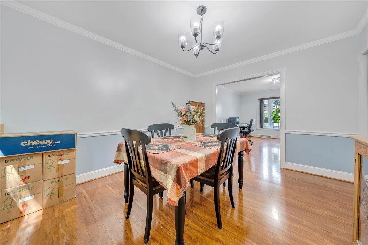 133 Breezewood RD - Photo 8
