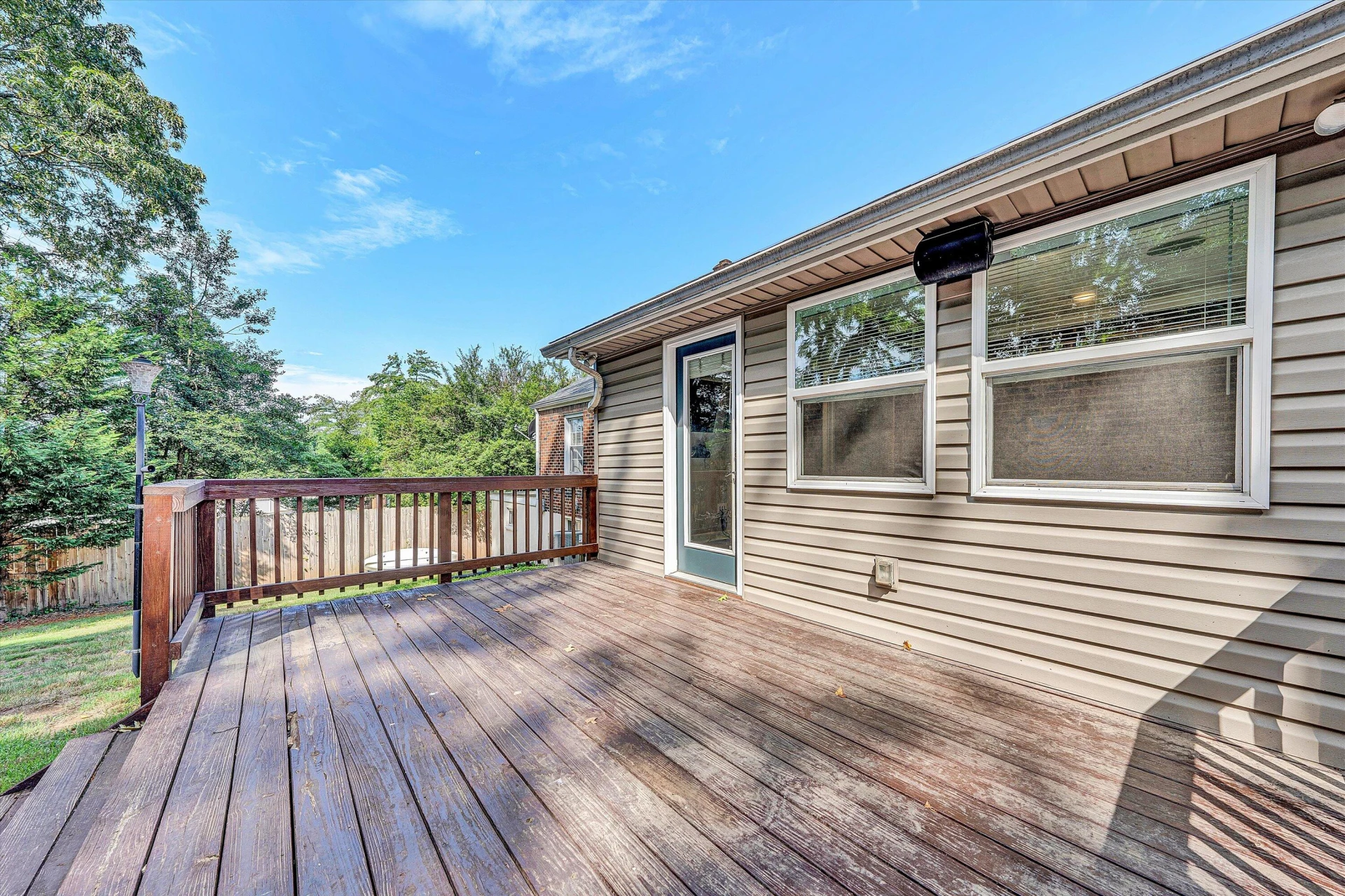 3028 Fleetwood AVE - Photo 19