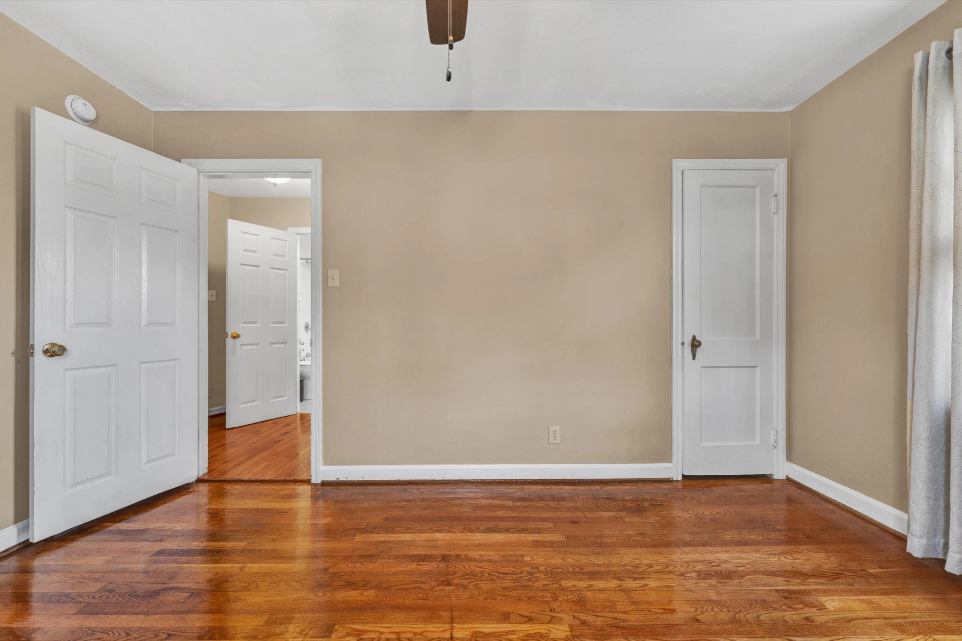 3028 Fleetwood AVE - Photo 26
