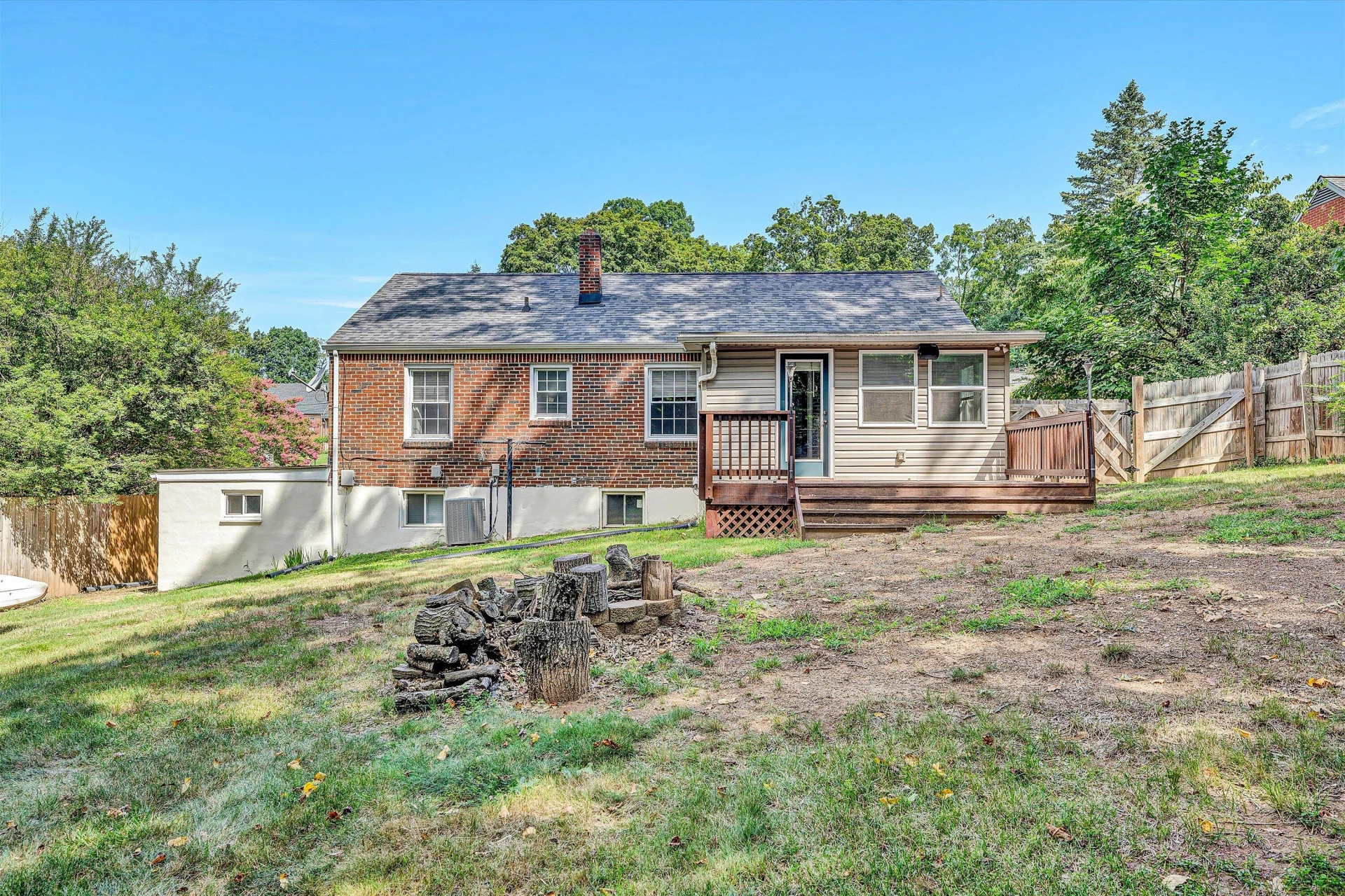 3028 Fleetwood AVE - Photo 32