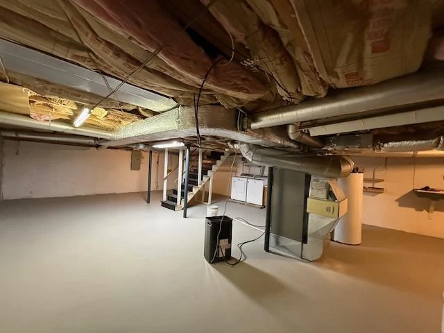 3028 Fleetwood AVE - Photo 36