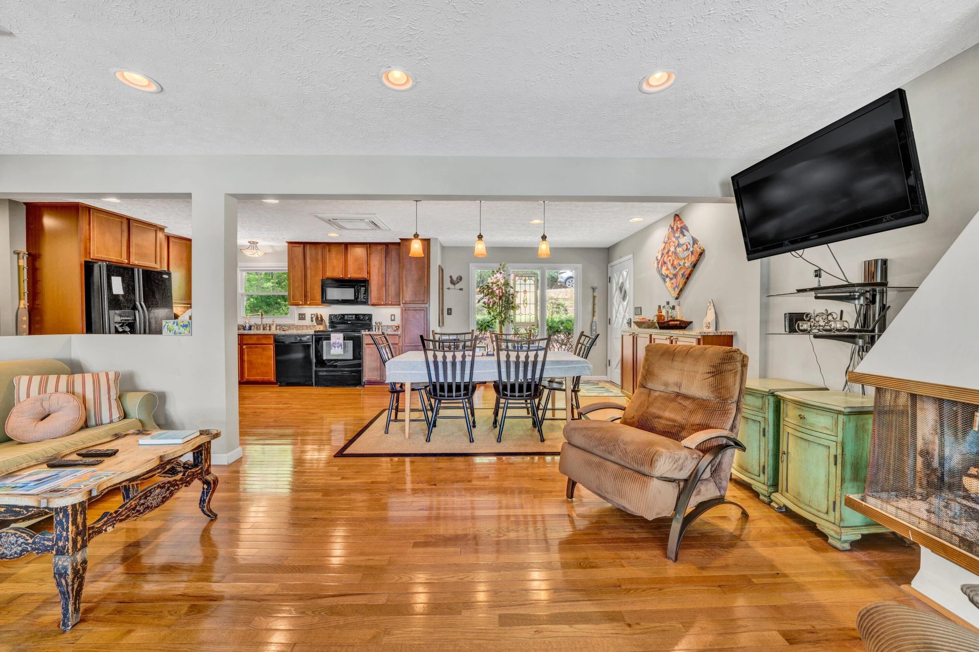6909 Horseshoe Bend RD - Photo 12