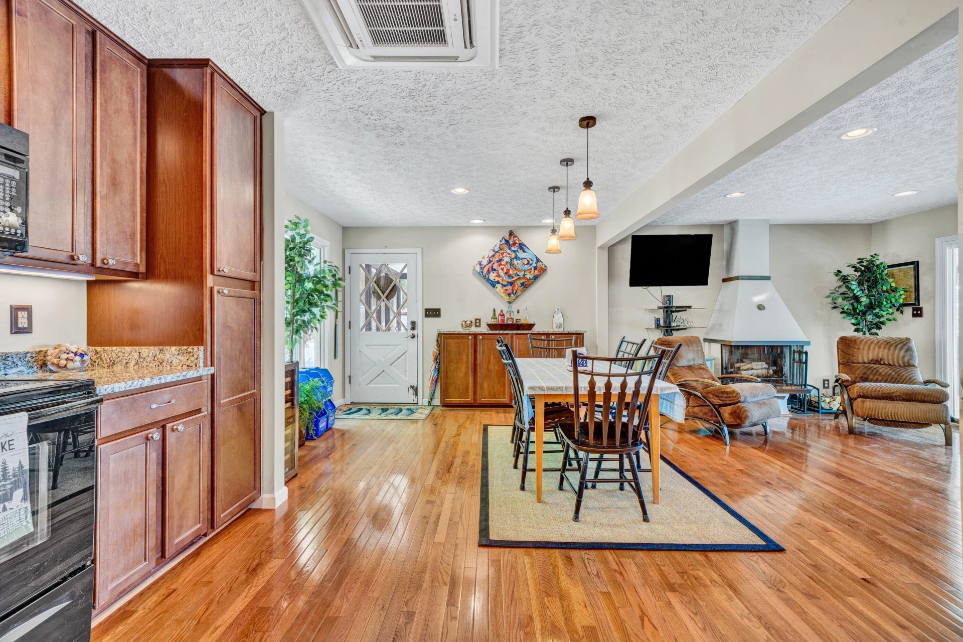 6909 Horseshoe Bend RD - Photo 15