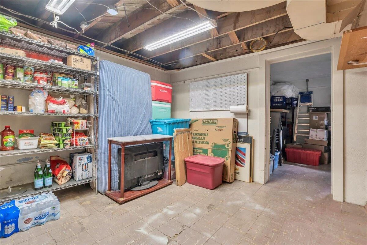 3531 Greenland AVE - Photo 27