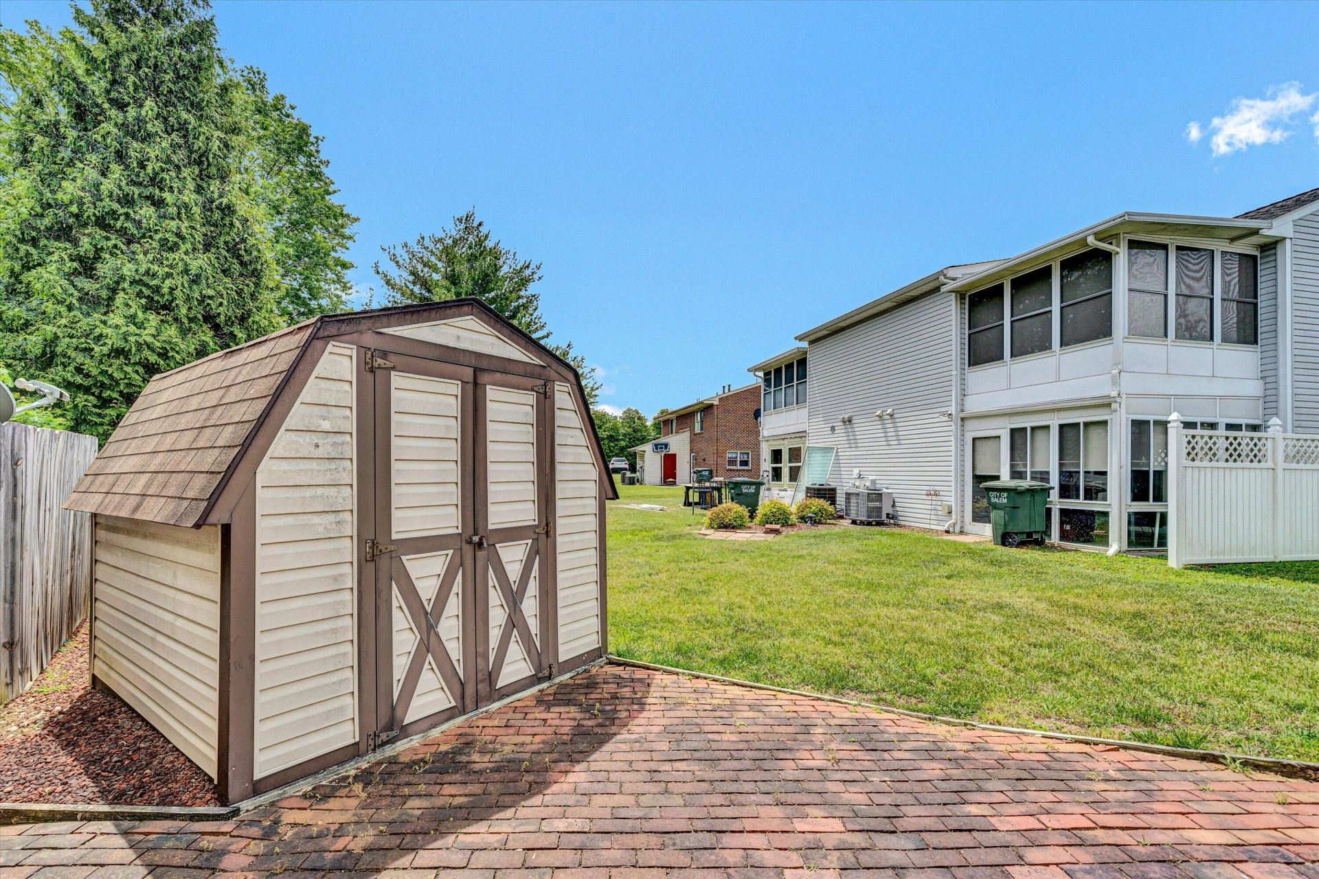 1308 Parkdale Manor DR - Photo 24