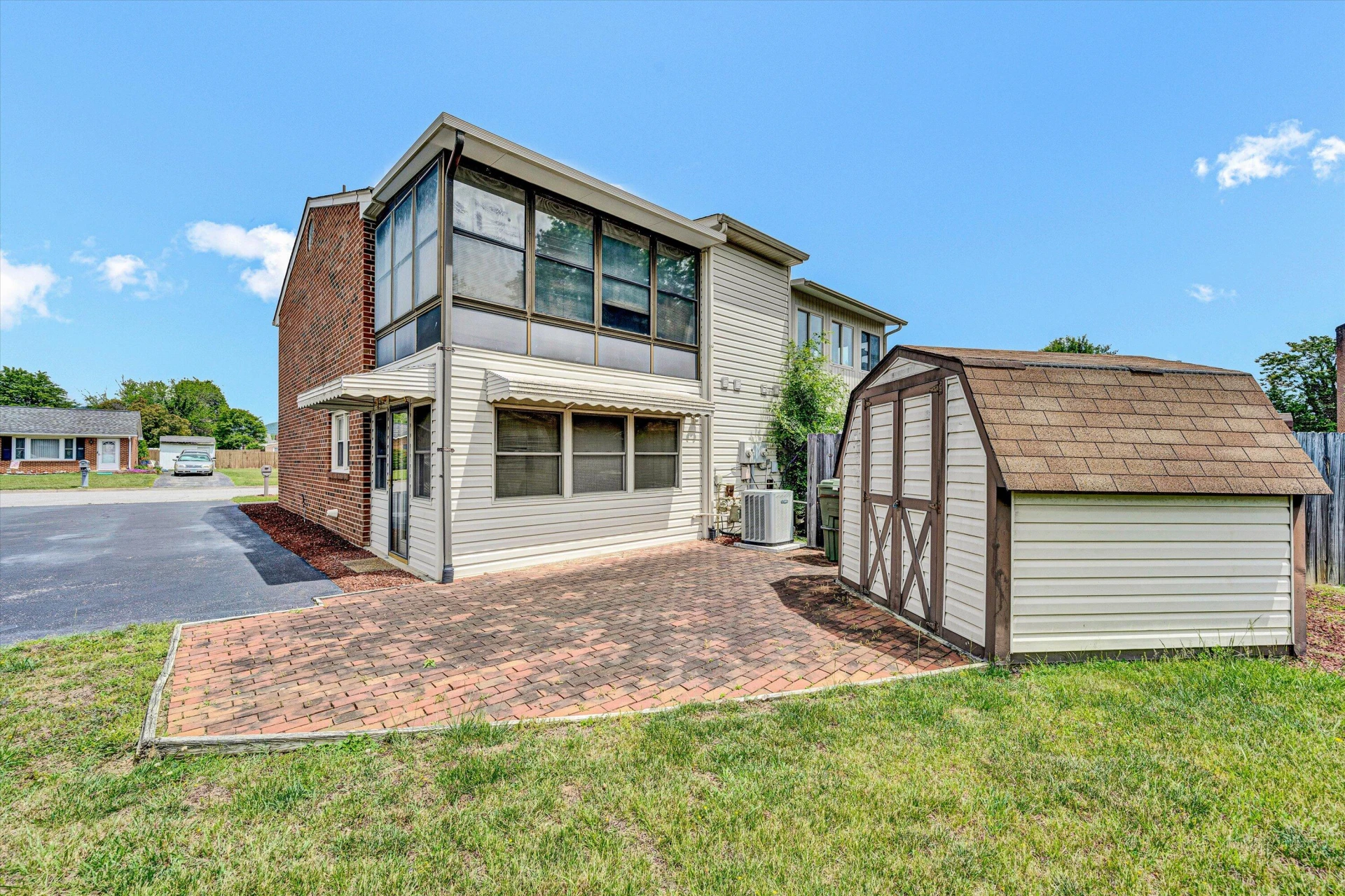 1308 Parkdale Manor DR - Photo 25