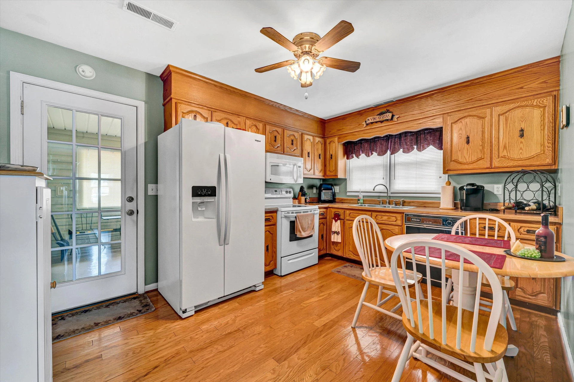 1308 Parkdale Manor DR - Photo 6