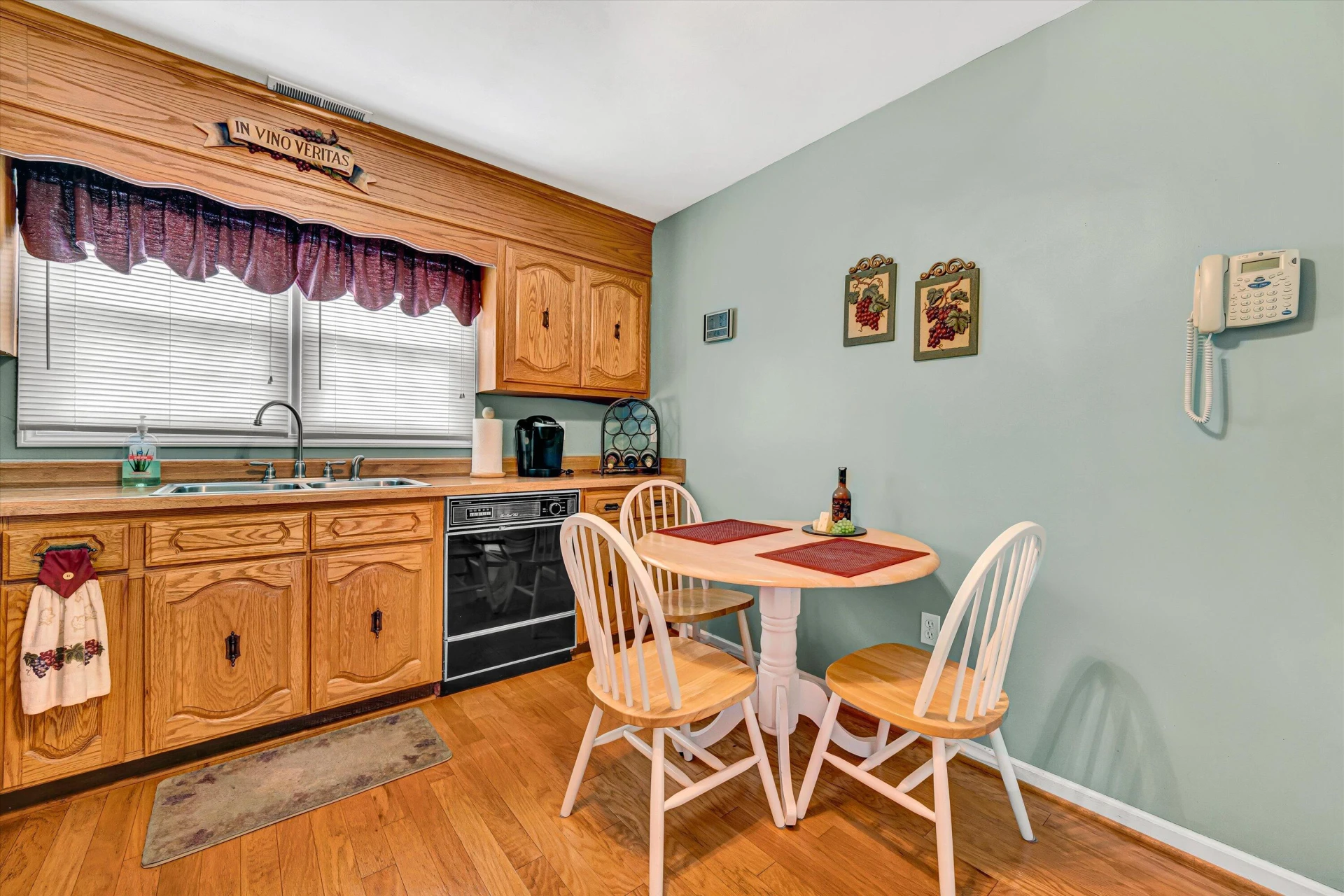 1308 Parkdale Manor DR - Photo 8