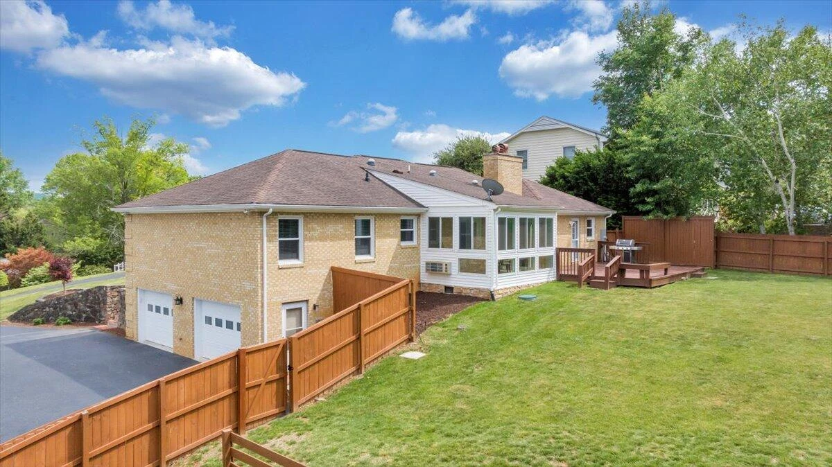 4949 Grape Tree LN - Photo 58