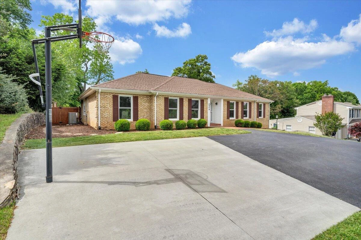 4949 Grape Tree LN - Photo 69