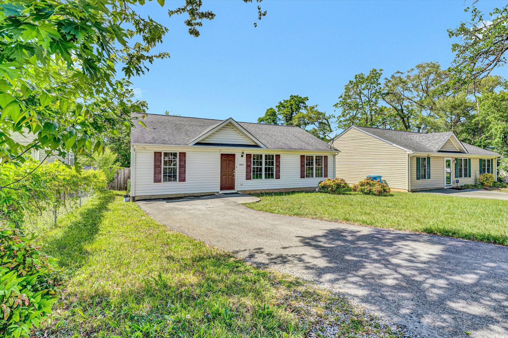 2614 Radford RD - Photo 2