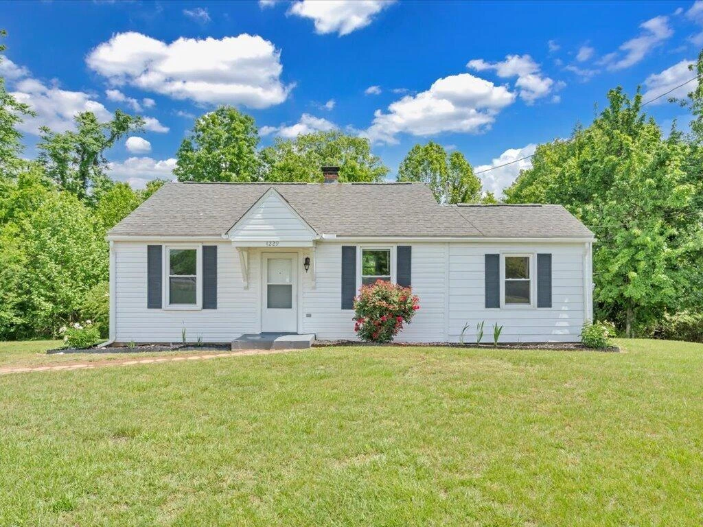 4229 Old Liberty DR