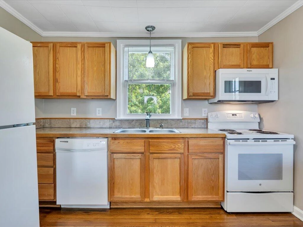 4229 Old Liberty DR - Photo 16