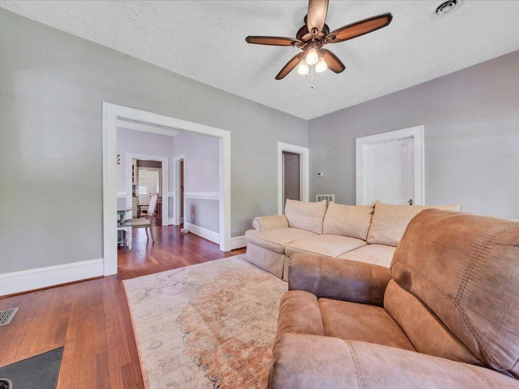 370 Bassett Heights Rd RD - Photo 3