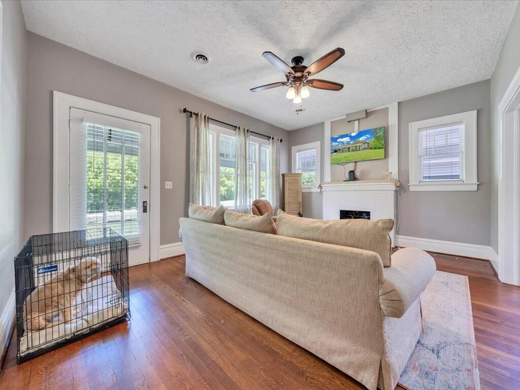 370 Bassett Heights Rd RD - Photo 4