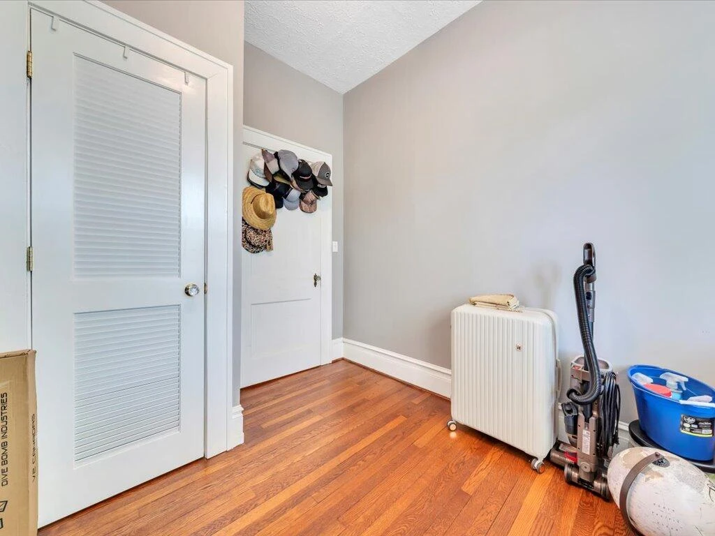 370 Bassett Heights Rd RD - Photo 8
