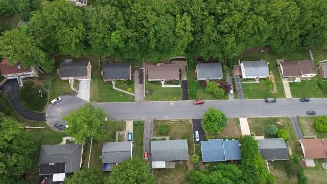 4122 Woodvale DR - Photo 39
