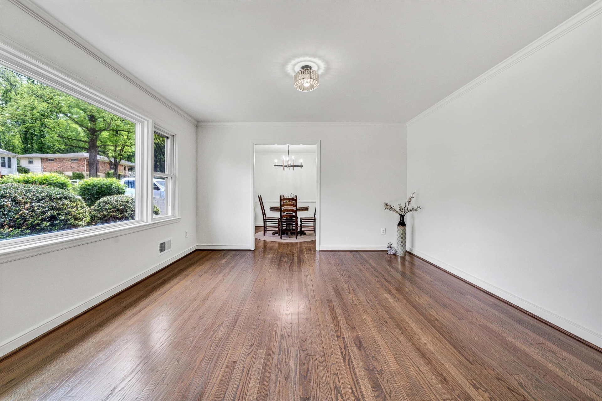 4122 Woodvale DR - Photo 6