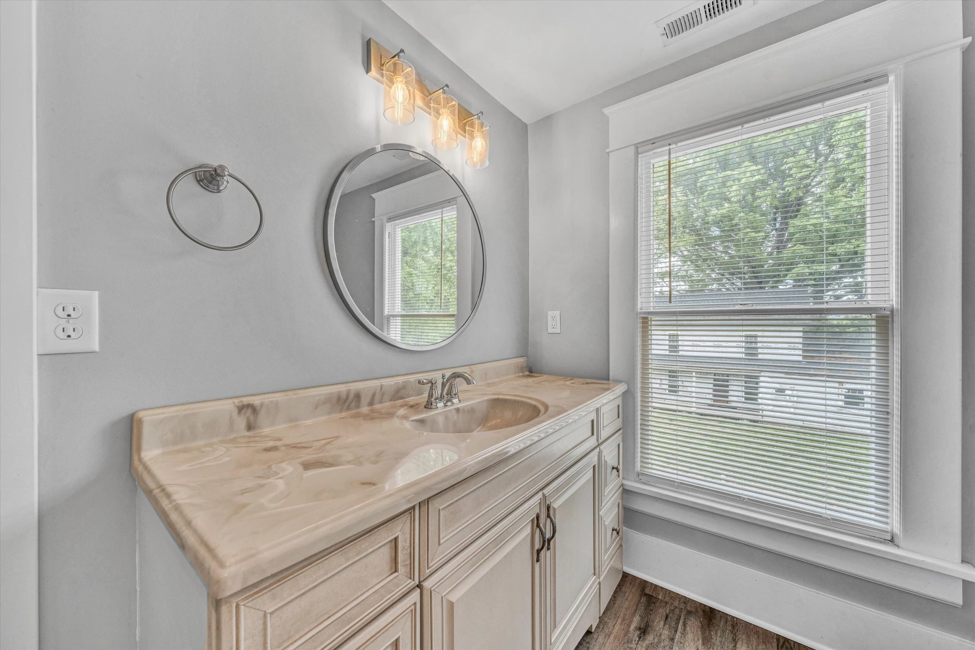 418 Chestnut ST - Photo 21