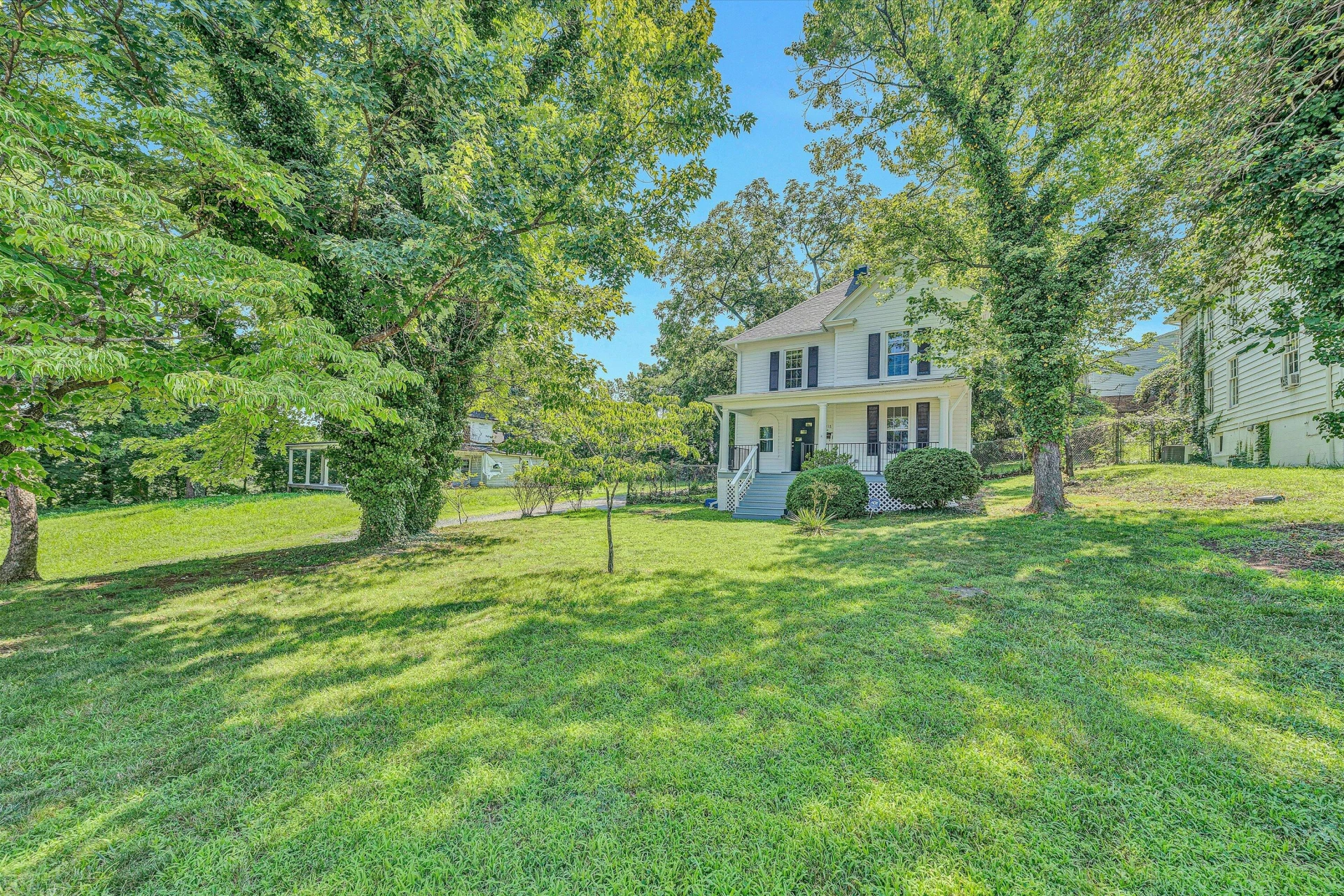 418 Chestnut ST - Photo 5