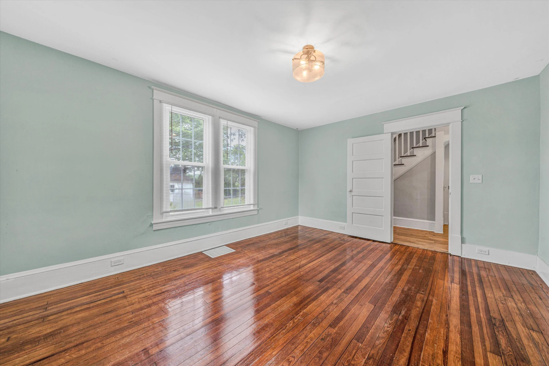 418 Chestnut ST - Photo 8