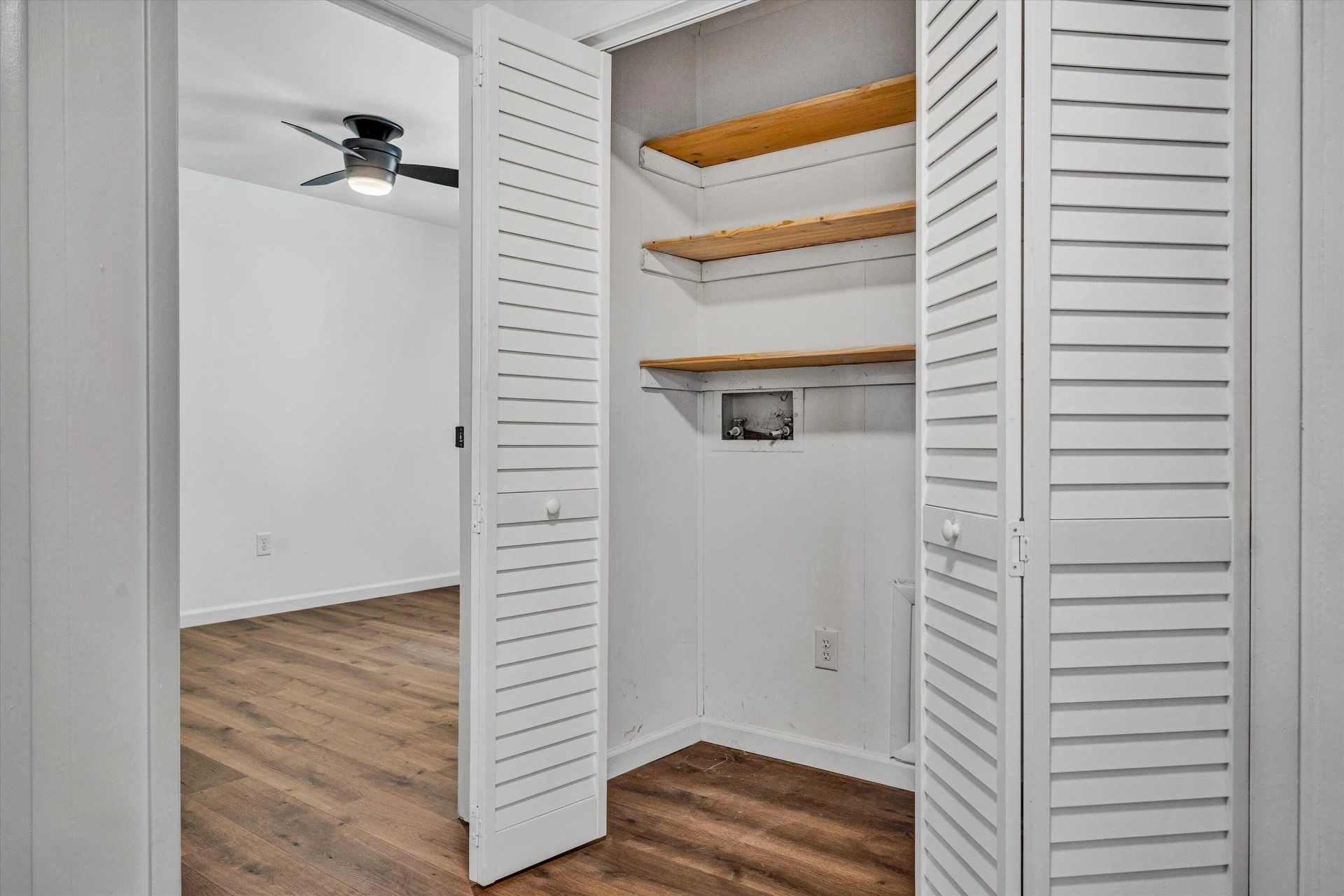 160 Primrose RD - Photo 14