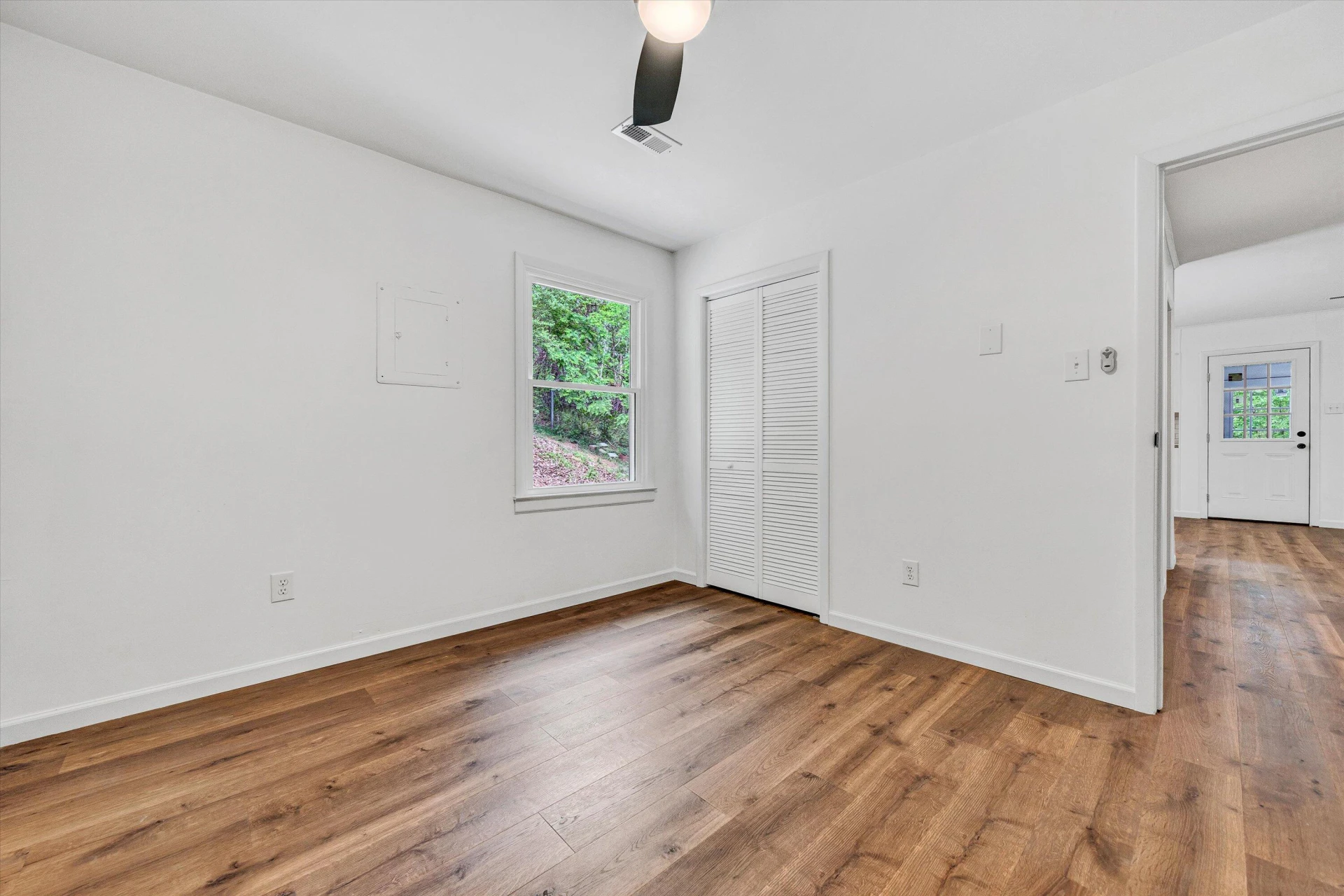 160 Primrose RD - Photo 16