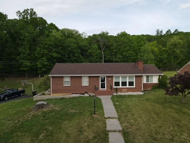 514 Briarwood DR - Photo 2