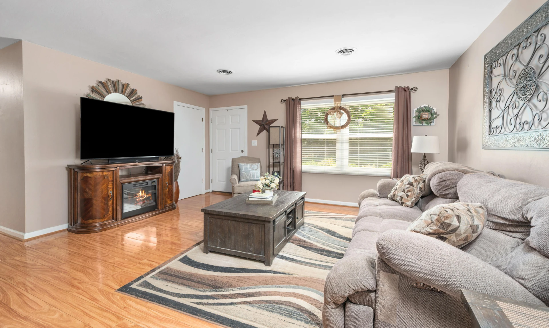 4417 Indian Hill RD - Photo 5