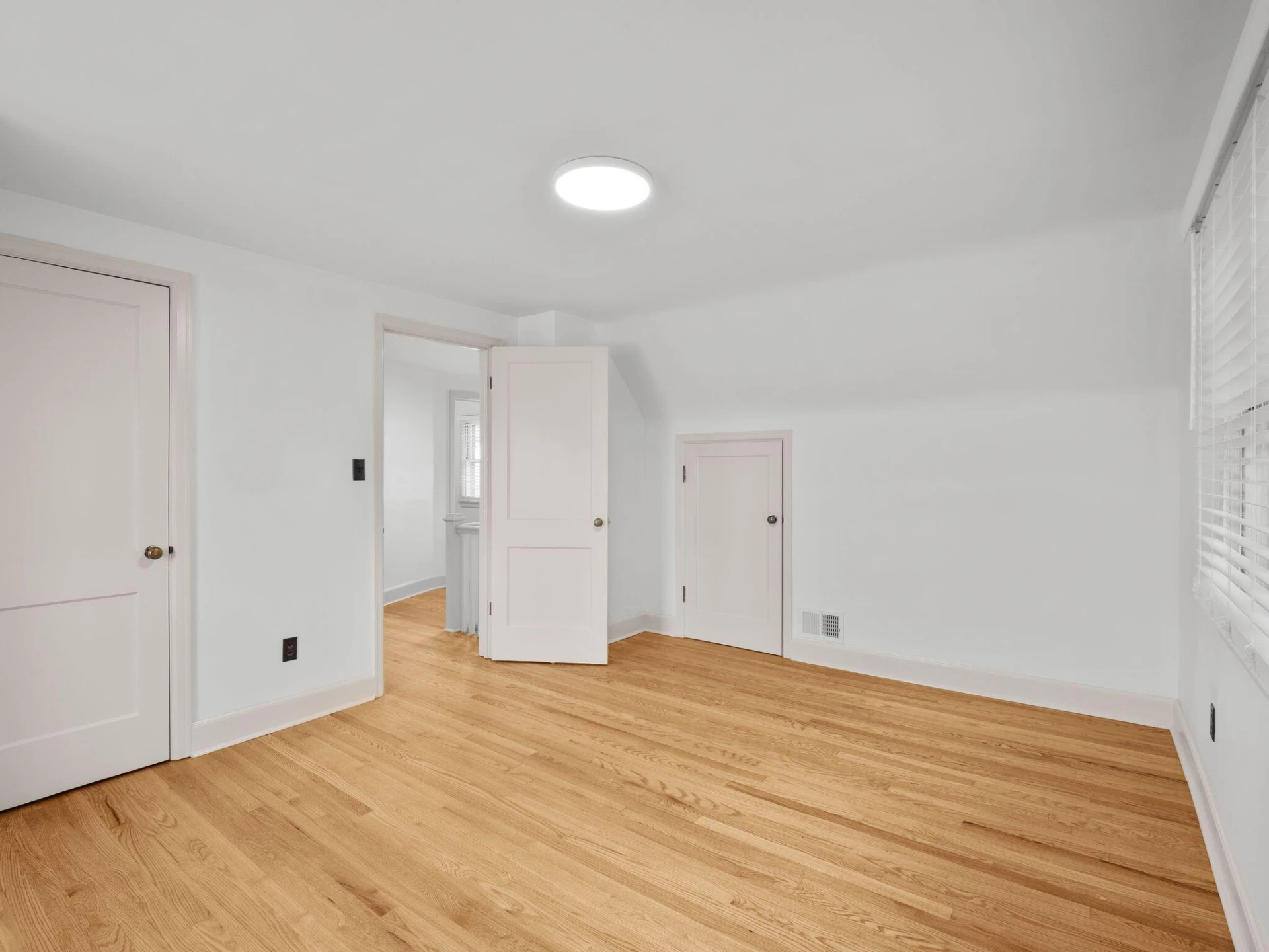 306 2nd ST - Photo 19