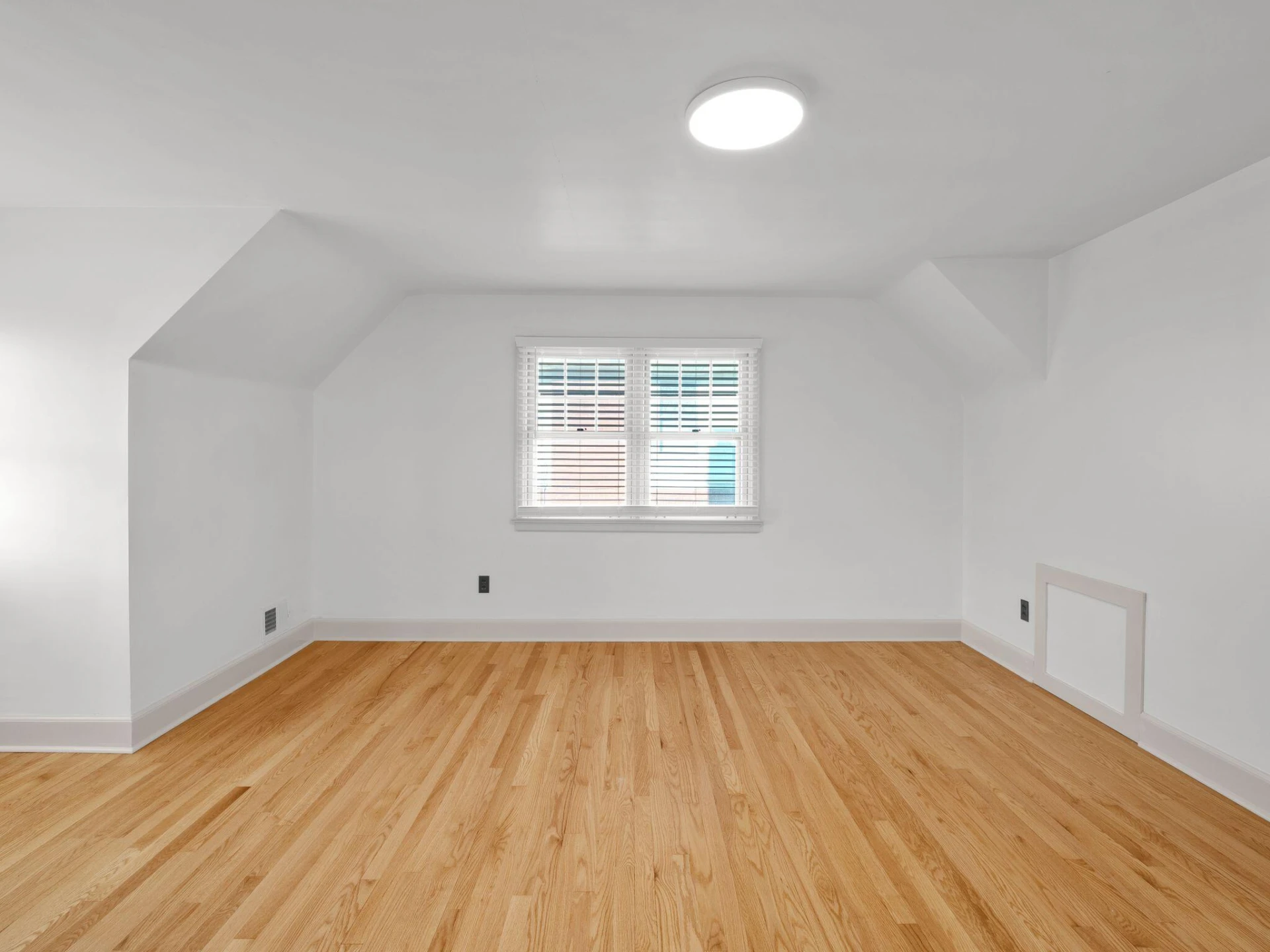 306 2nd ST - Photo 20